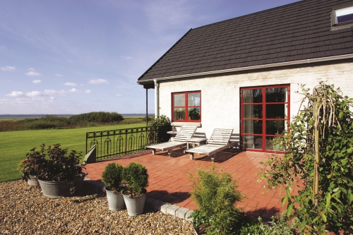 Композитная черепица рядовая AeroDek Robust цвет Серый валун (11)